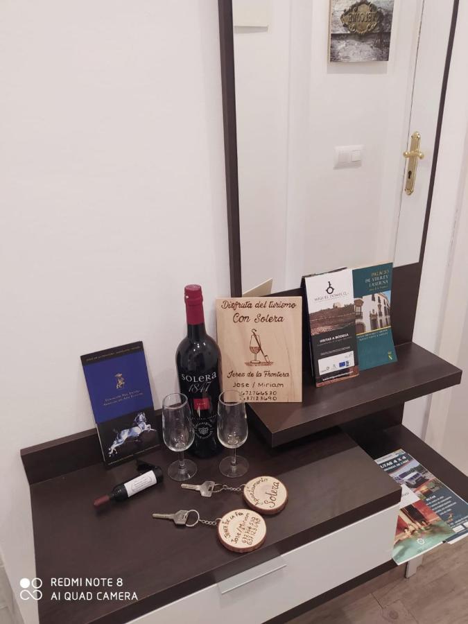 Apartamento Solera Apartment เฮเรซ เด ลาฟรอนเตรา ภายนอก รูปภาพ