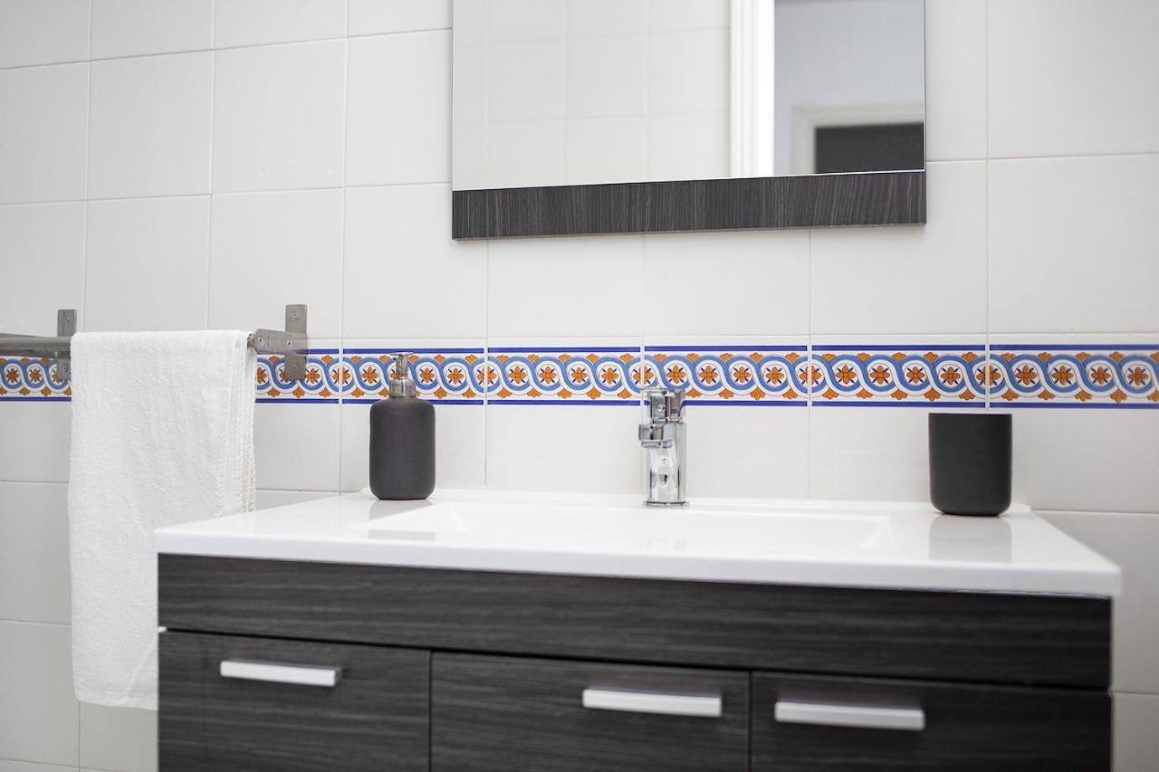 Apartamento Solera Apartment เฮเรซ เด ลาฟรอนเตรา ภายนอก รูปภาพ