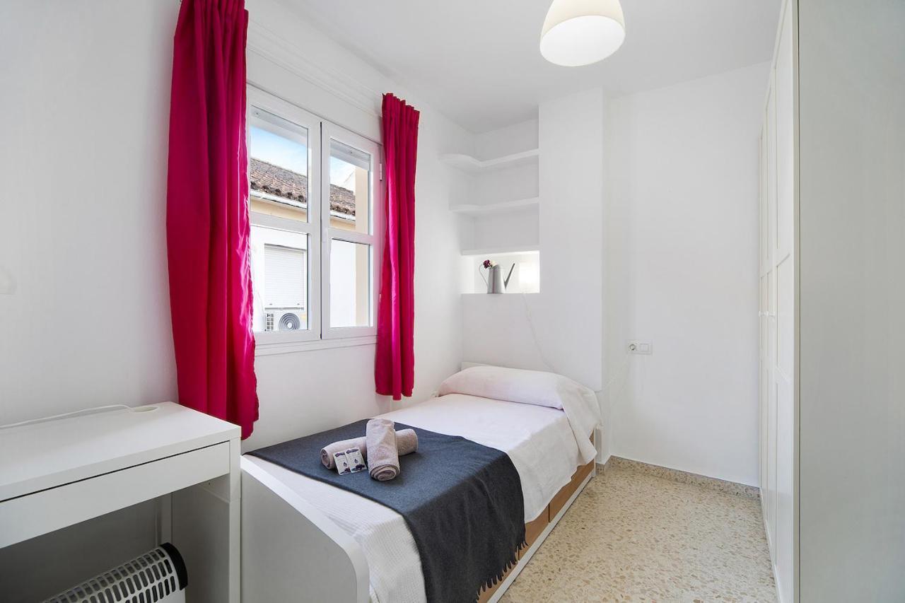 Apartamento Solera Apartment เฮเรซ เด ลาฟรอนเตรา ภายนอก รูปภาพ
